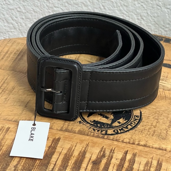 Dries Van Noten Black Leather Belt Size 80cm